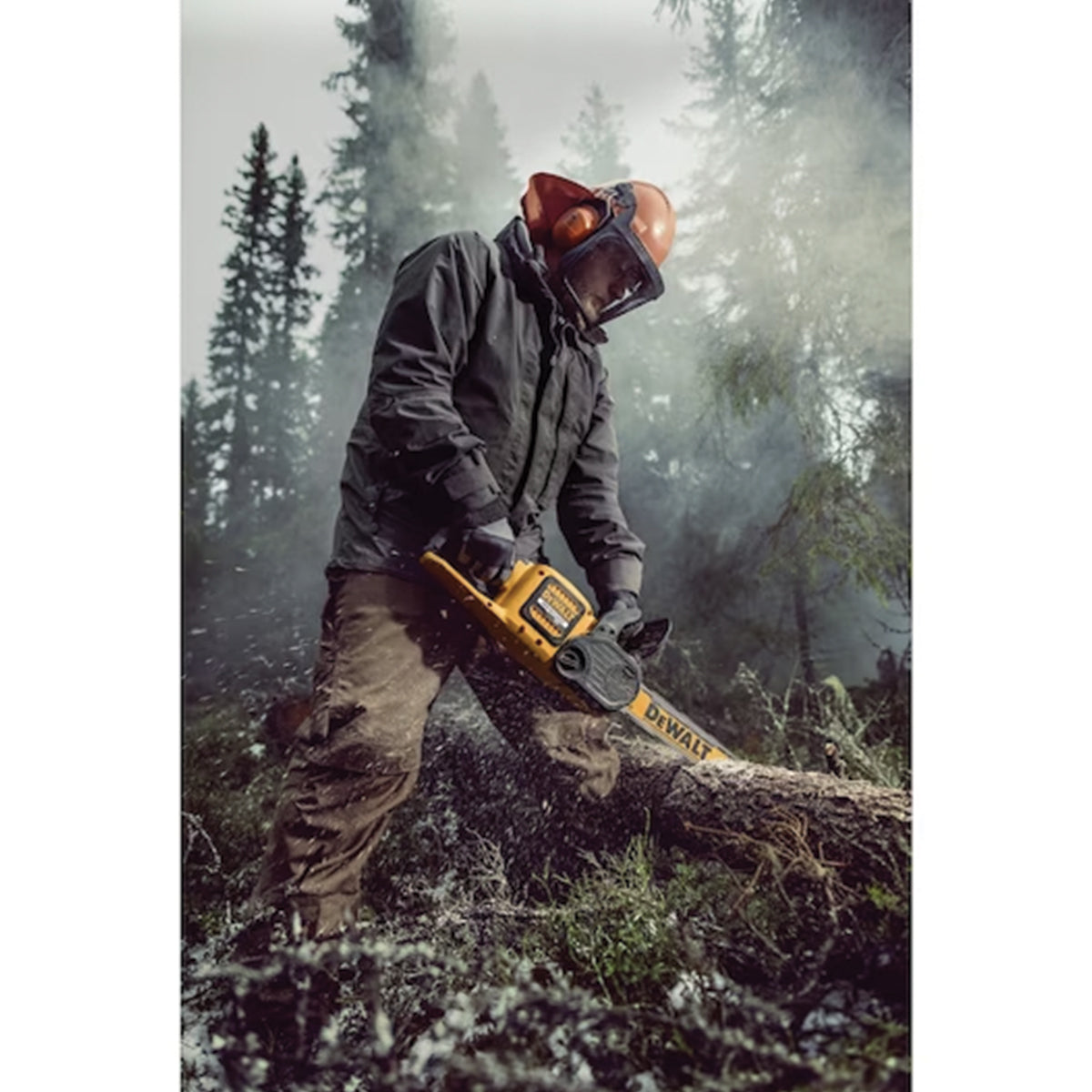 FLEXVOLT Electric Chainsaw 40cm Bar, BRUSHLESS Motor, 9Ah High Power Battery and ACCESSORIES - DeWALT - DCM575X1-QW FLEXVOLT Electric Chainsaw 40cm Bar, BRUSHLESS Motor, 9Ah High Power Battery and ACCESSORIES - DeWALT - DCM575X1-QW